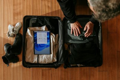 Je vakantie kost je waarschijnlijk een maandsalaris